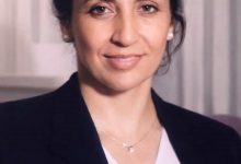 ثریا بها نویسنده و صاحبنظر